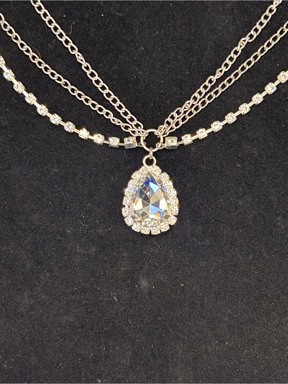 Crystal Teardrop Costume Jewelry Necklace